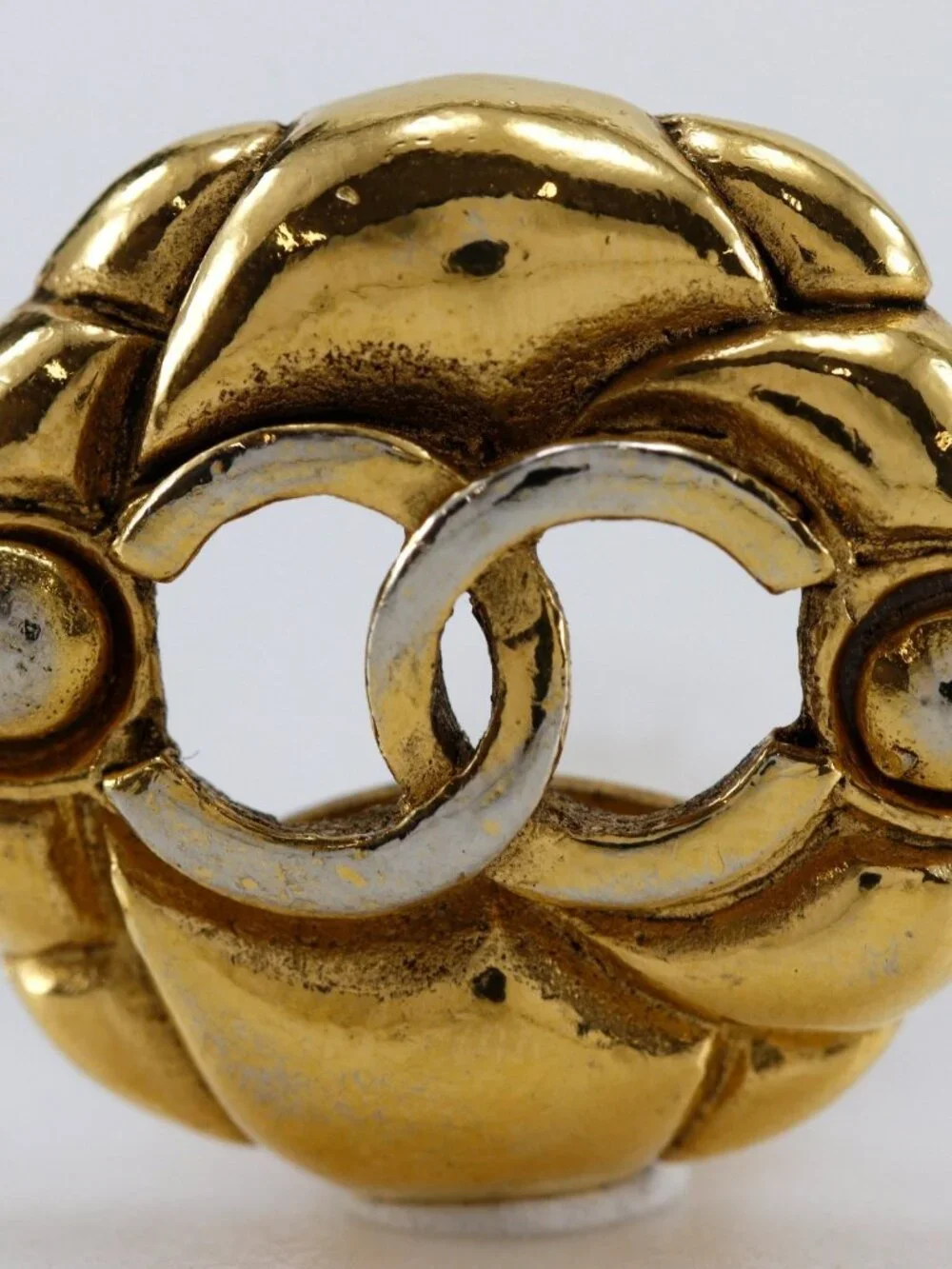 CHANEL COCO Mark Earring vintage Plated Gold 15.7g Women - Picture 11 of 12
